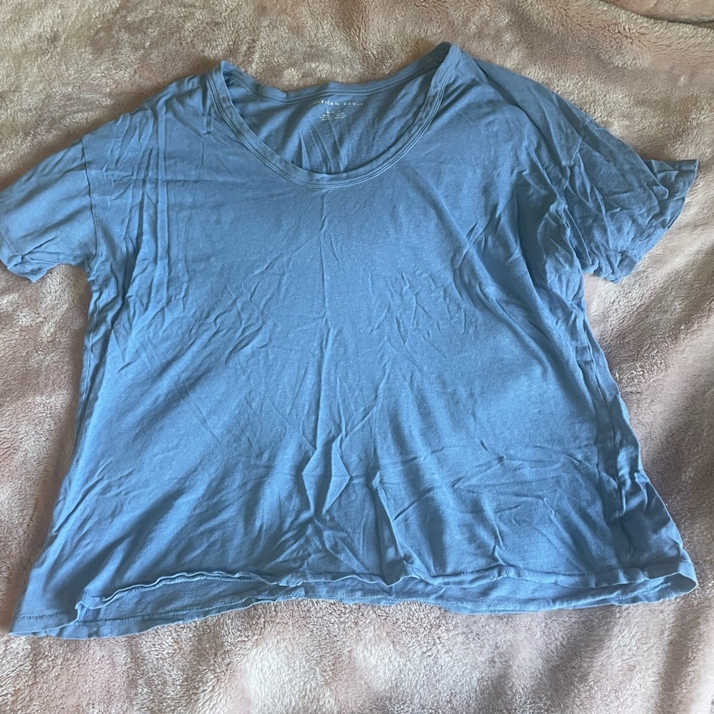 American eagle basic tshirt